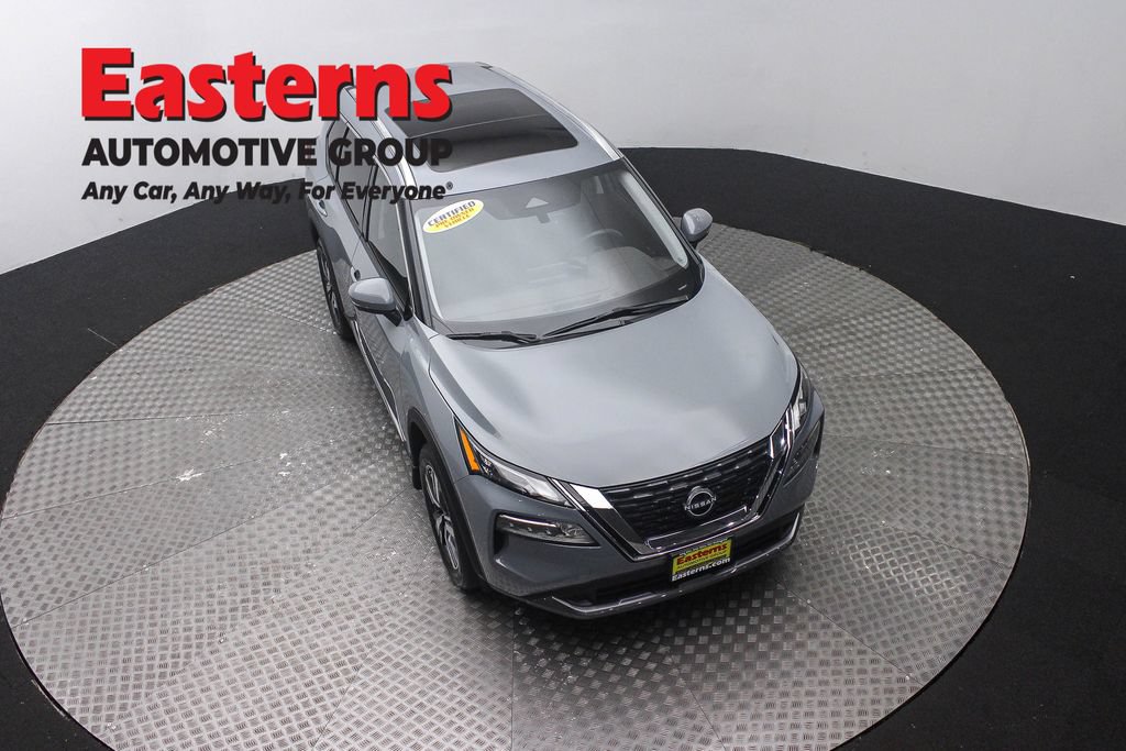 Used 2023 Nissan Rogue SL AWD/4WD image 3