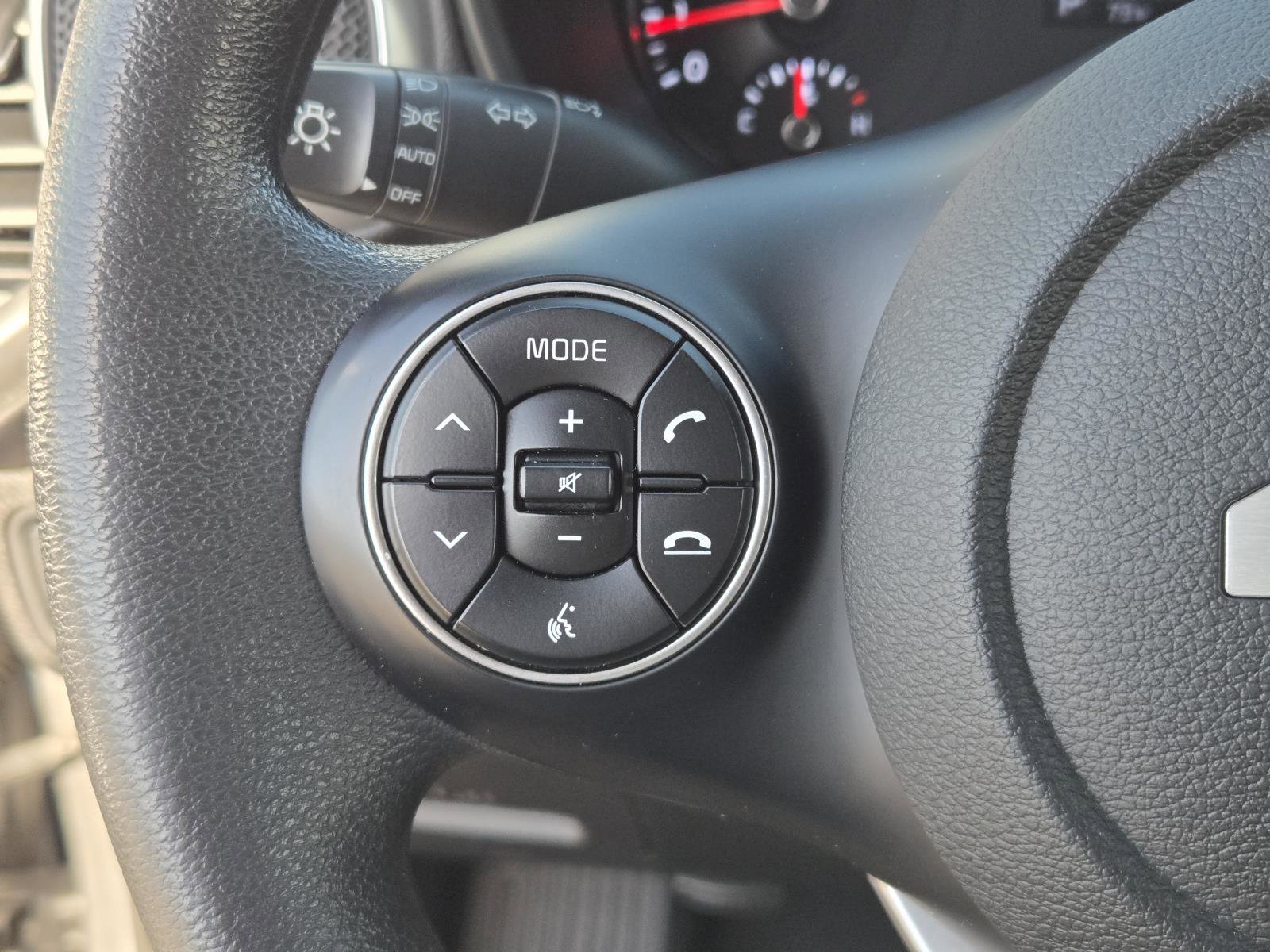 Used 2022 Kia Soul LX w/ Technology Package image 15