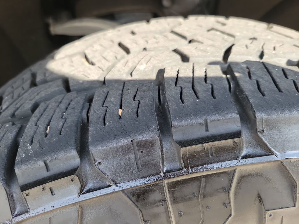 Used 2022 Chevrolet Tahoe Z71 w/ Luxury Package image 34