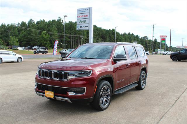 Certified 2024 Jeep Wagoneer Series II w/ Flexible Seating Group