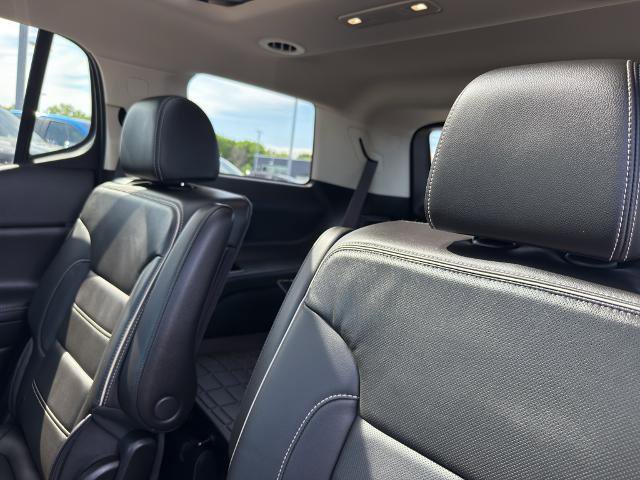 Certified 2023 GMC Acadia Denali w/ Denali Ultimate Package AWD/4WD image 34