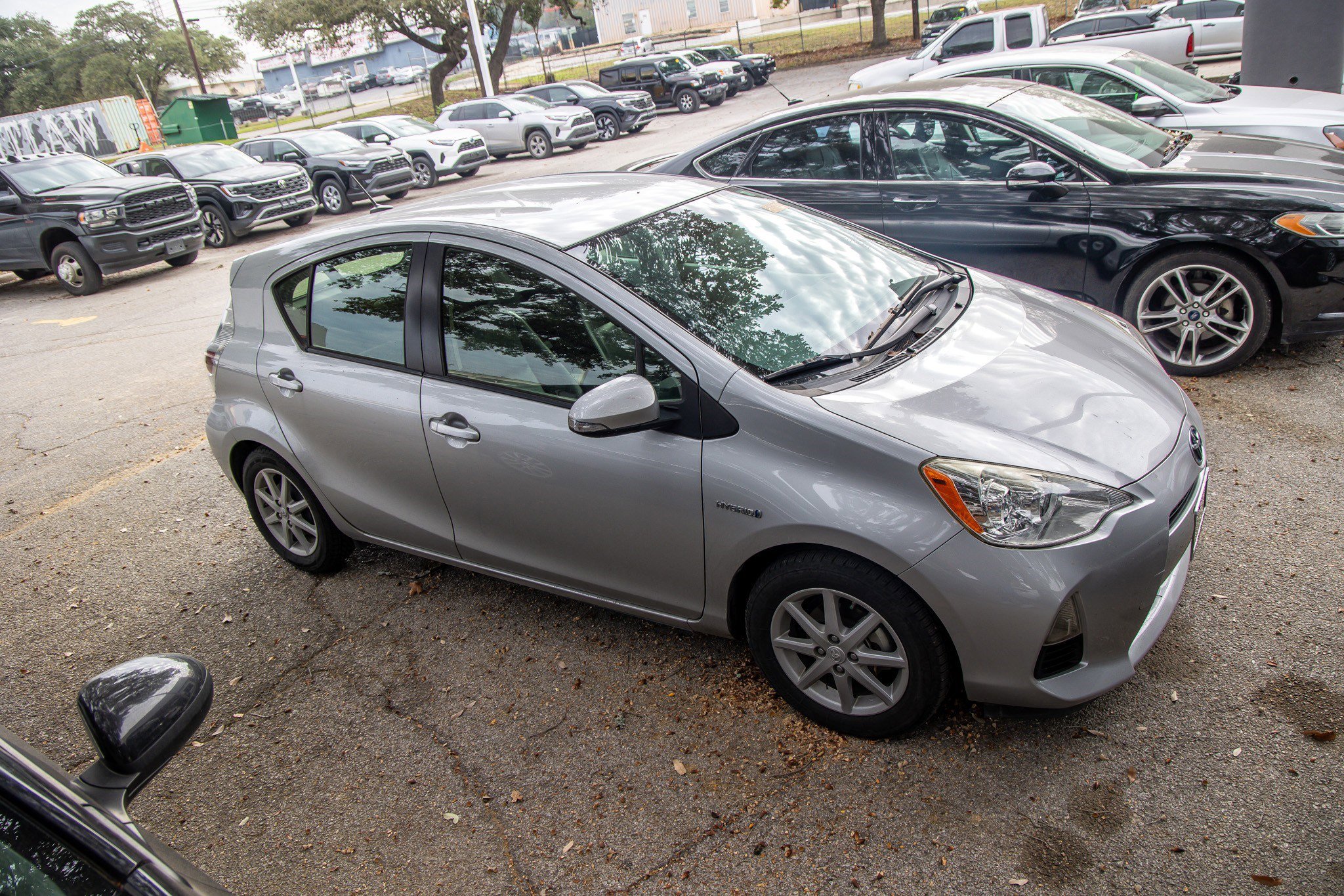Used 2014 Toyota Prius C Four image 6