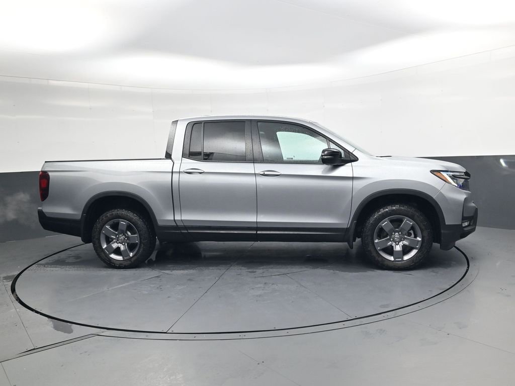 Used 2024 Honda Ridgeline TrailSport image 3