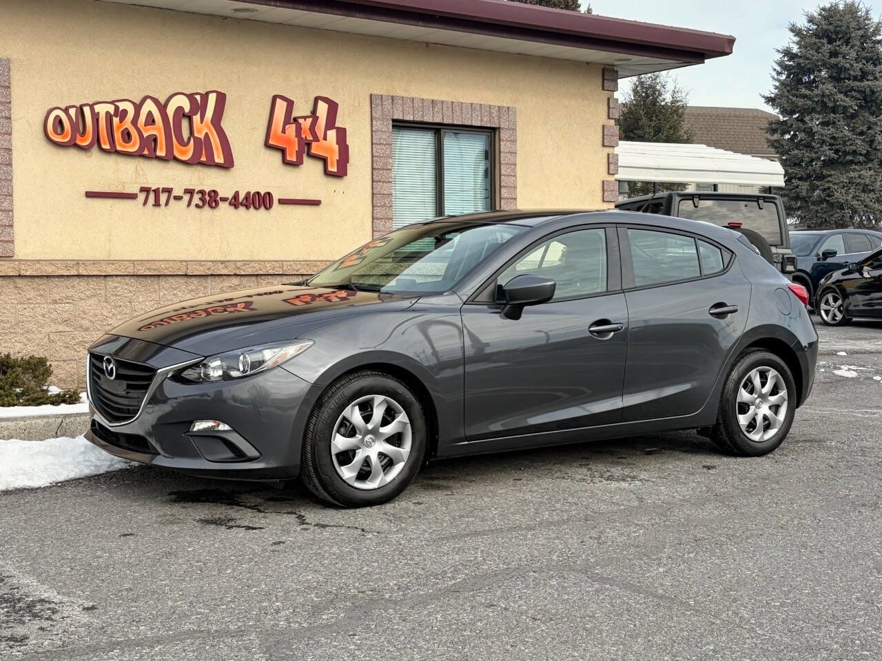 Used 2015 MAZDA MAZDA3 i Sport image 4