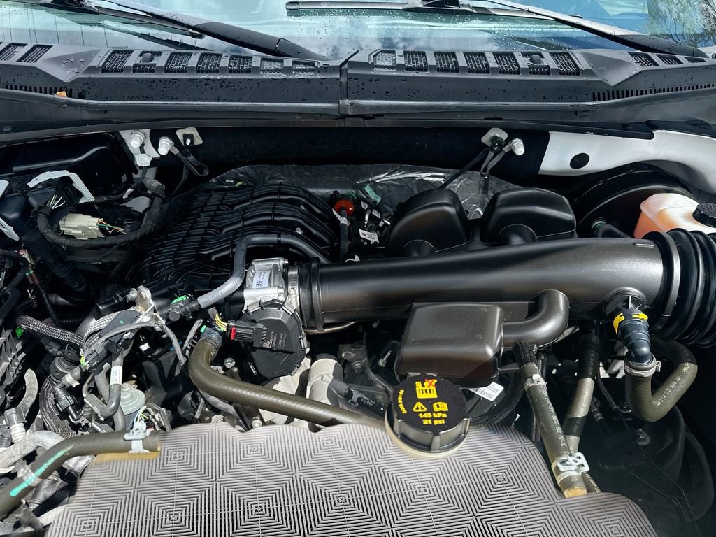 Used 2018 Ford F150 XL image 24