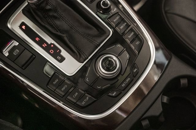 Used 2011 Audi Q5 3.2 Premium Plus w/ Audi MMI Navigation Plus Pkg image 18