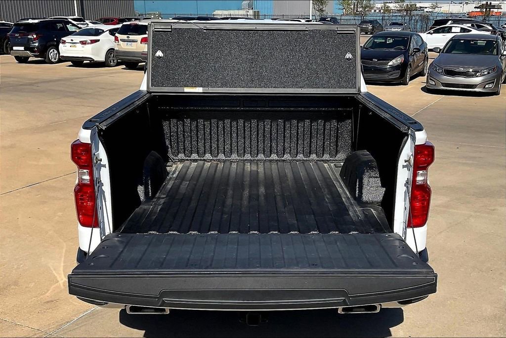 Used 2024 Chevrolet Silverado 1500 LT w/ Z71 Off-Road Package image 35