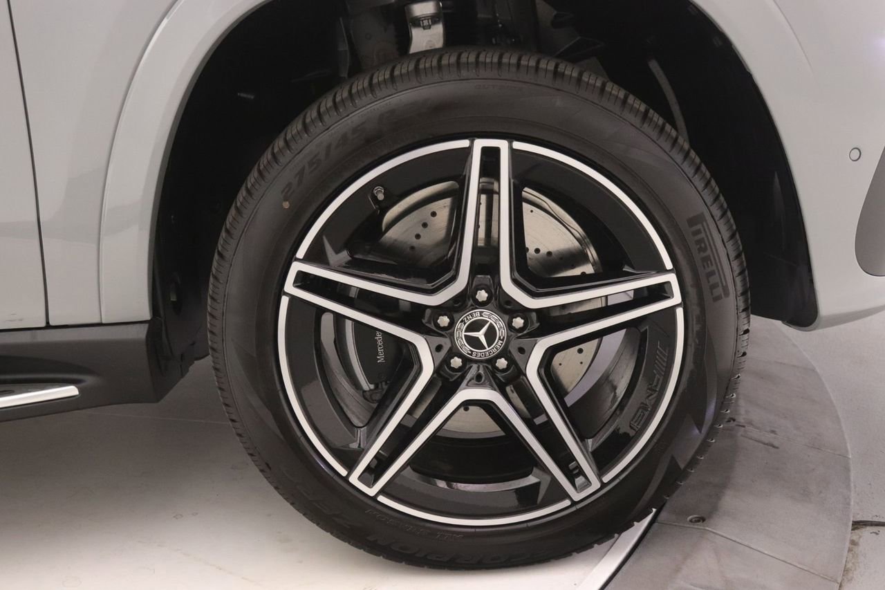 New 2026 Mercedes-Benz GLS 450 4MATIC image 15