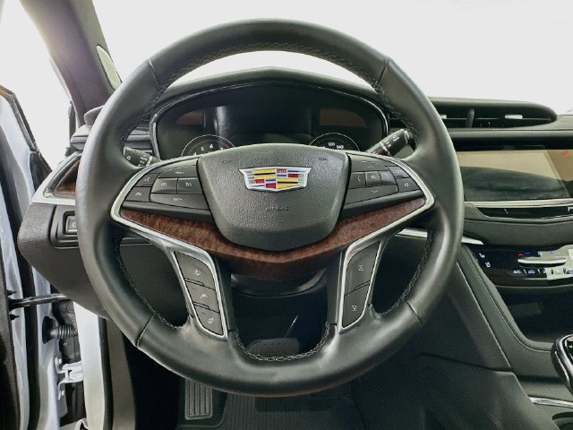 New 2025 Cadillac XT5 Premium Luxury w/ Technology Package AWD/4WD image 9