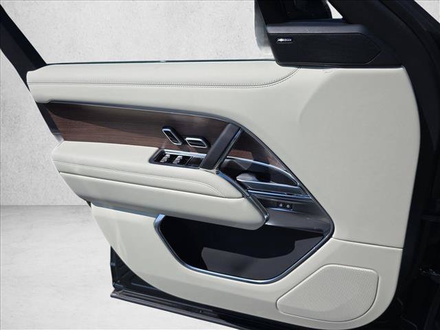 New 2026 Land Rover Range Rover SE AWD/4WD image 25