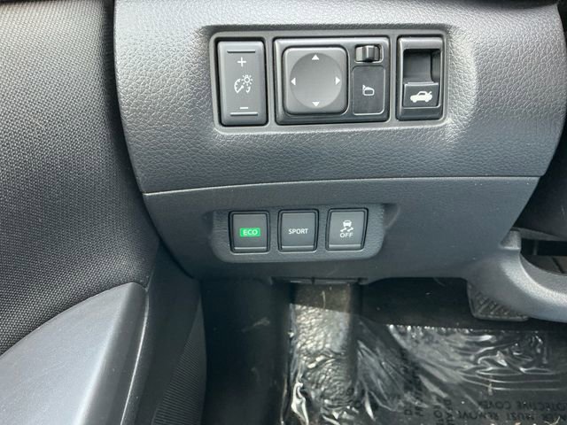 Used 2018 Nissan Sentra SV image 25