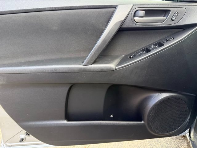 Used 2012 MAZDA MAZDA3 i Touring FWD image 18