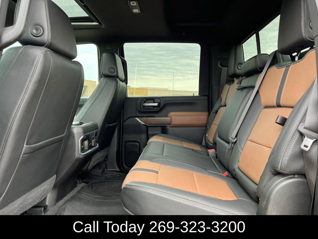 Used 2023 Chevrolet Silverado 2500 High Country w/ Z71 Off-Road Package AWD/4WD image 6