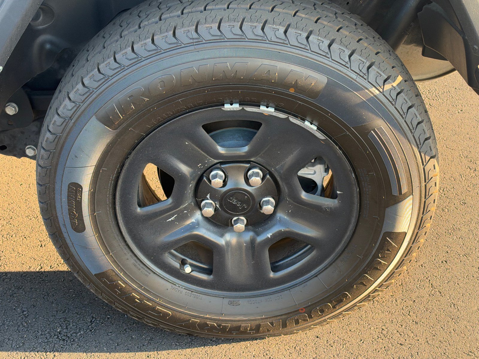 Used 2024 Jeep Wrangler Unlimited Sport AWD/4WD image 19