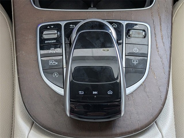 Used 2018 Mercedes-Benz E 400 4MATIC Sedan image 21