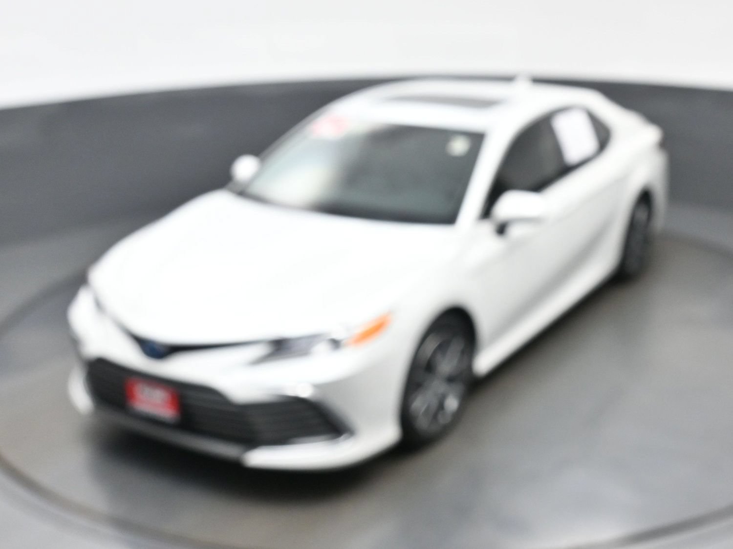 Used 2024 Toyota Camry XLE FWD image 39