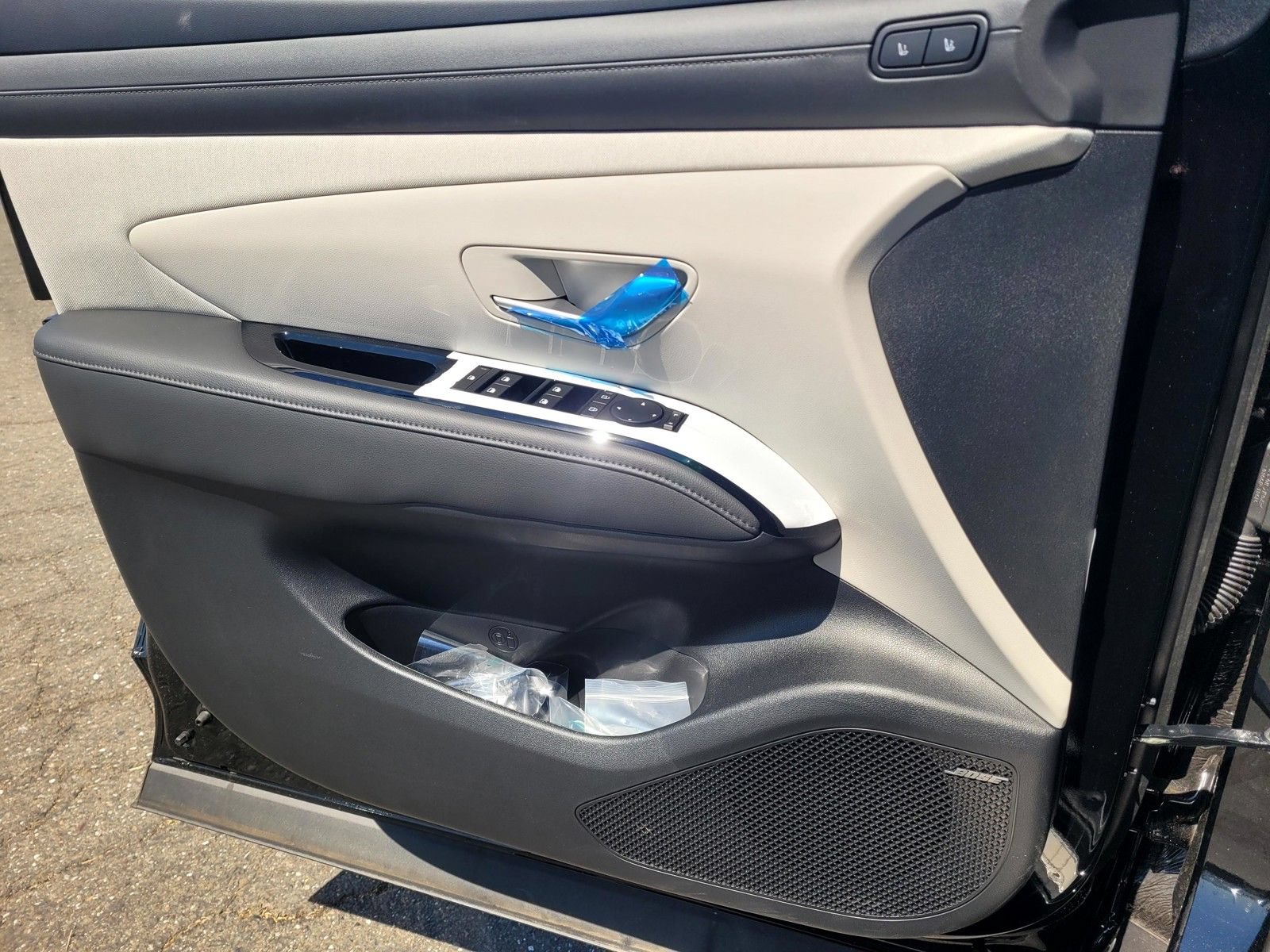 New 2026 Hyundai Tucson Limited FWD image 16