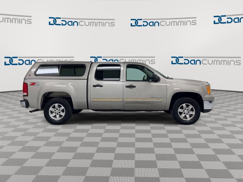 Used 2009 GMC Sierra 1500 SLE w/ Power Pack Plus AWD/4WD image 9
