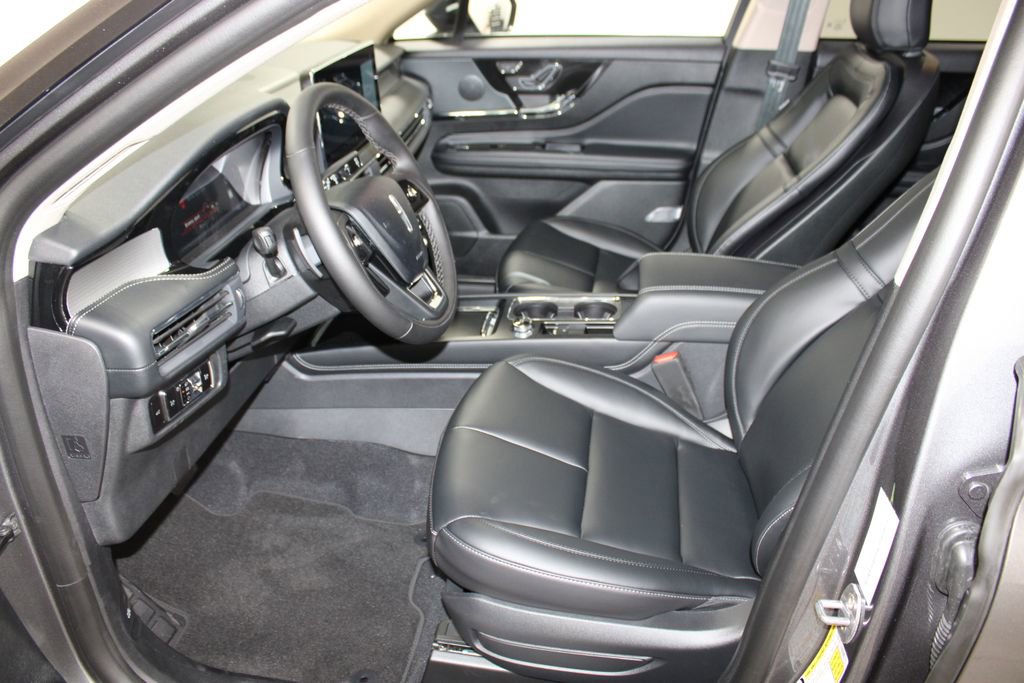 New 2026 Lincoln Corsair Premiere image 22