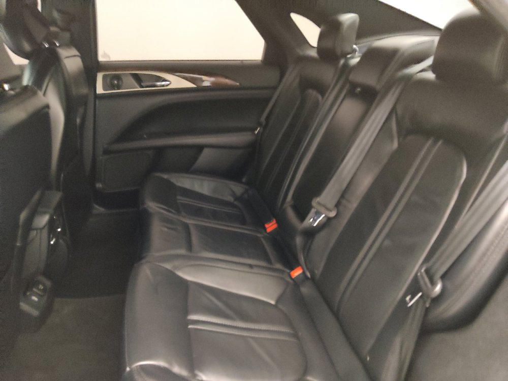 Used 2019 Lincoln MKZ Reserve w/ Reserve Plus Package AWD/4WD image 18