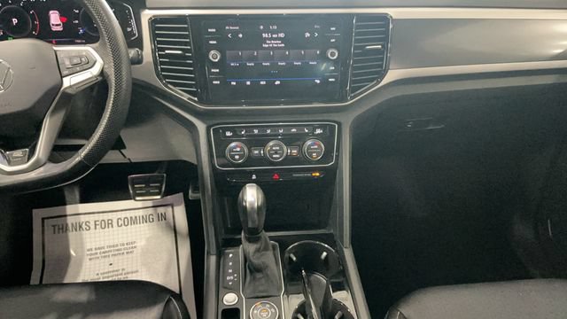 Used 2020 Volkswagen Atlas Cross Sport SEL R-Line AWD/4WD image 21