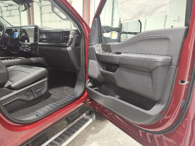 New 2026 Ford F350 Lariat w/ Lariat Premium Package image 9