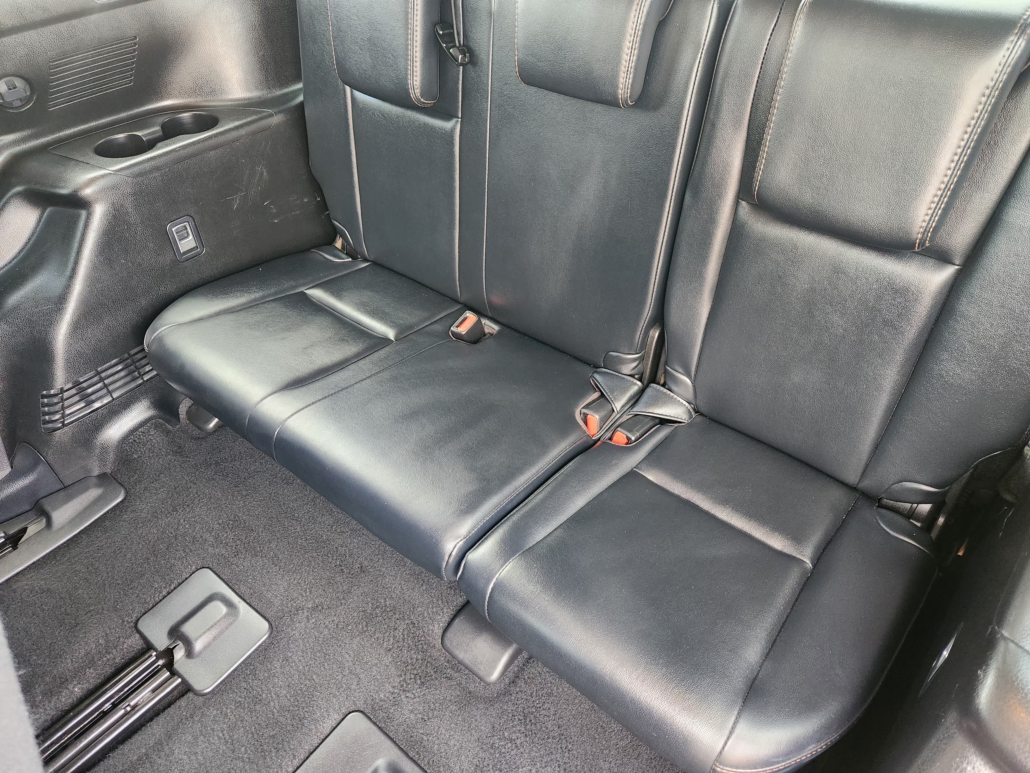 Used 2017 Toyota Highlander XLE FWD image 33