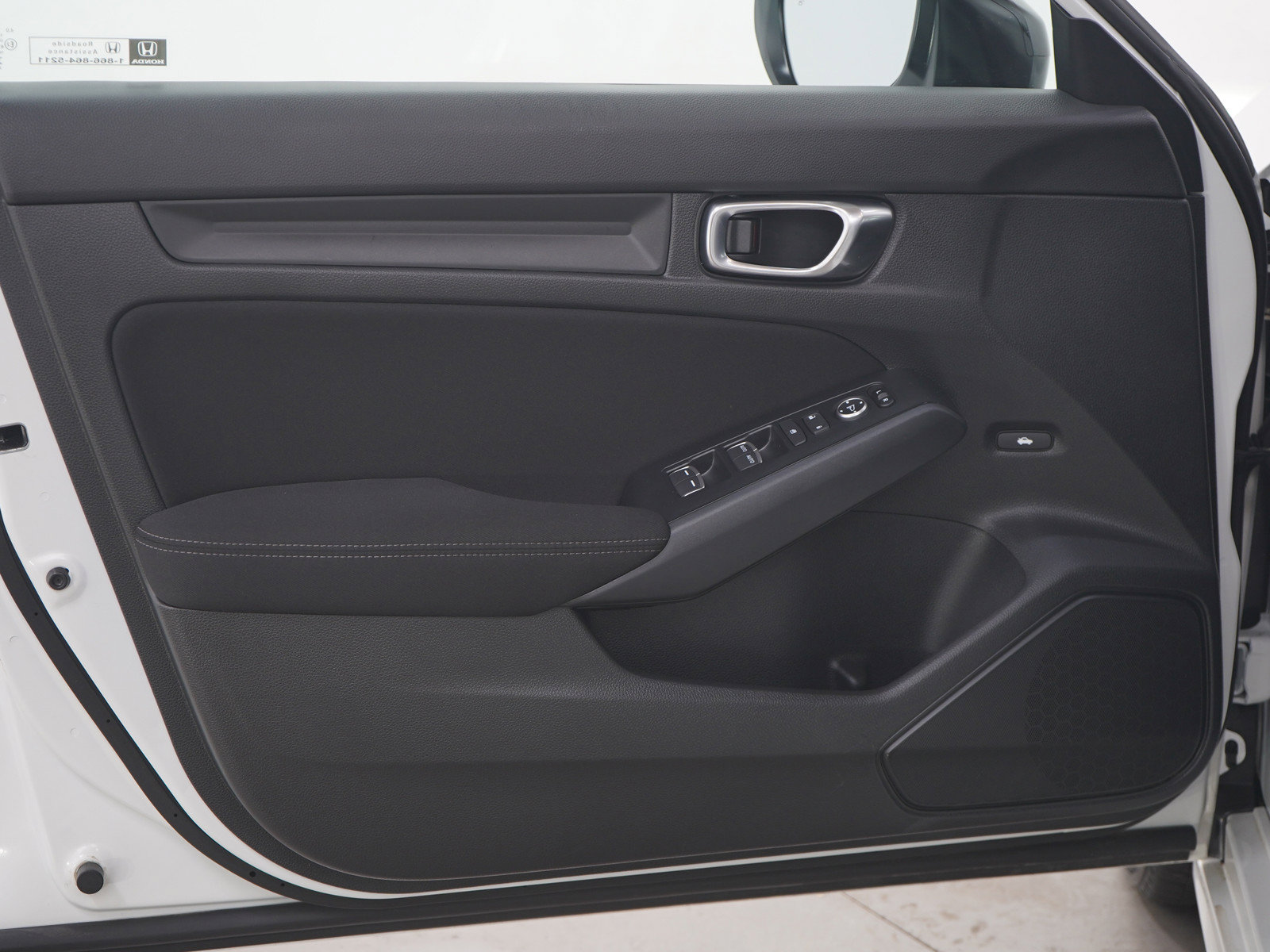 Used 2025 Honda Civic Sport image 18