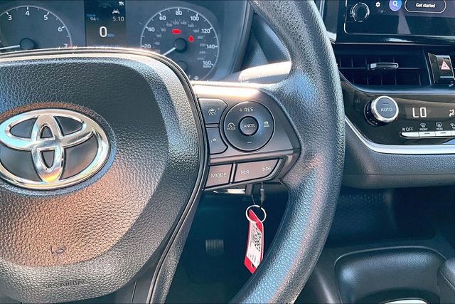 Used 2025 Toyota Corolla LE image 11