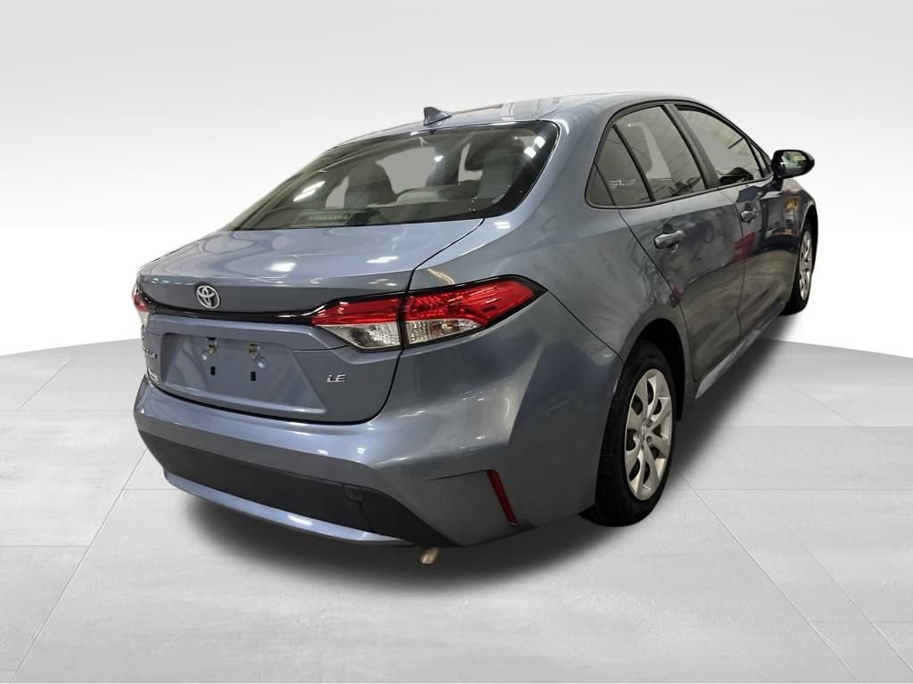 Used 2021 Toyota Corolla LE w/ Carpet Mat Package (TMS) FWD image 5