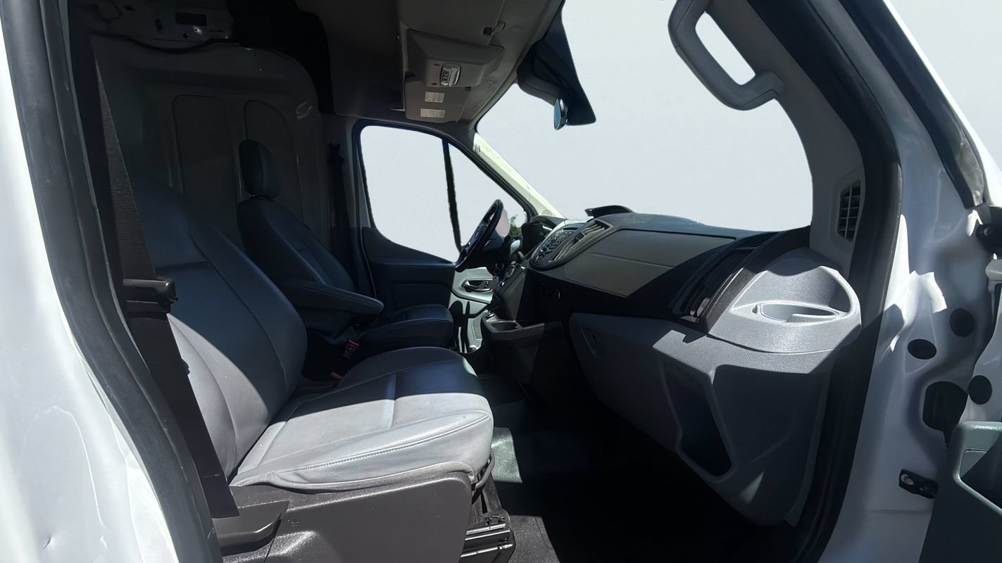 Used 2019 Ford Transit 250 148 Medium Roof RWD image 14