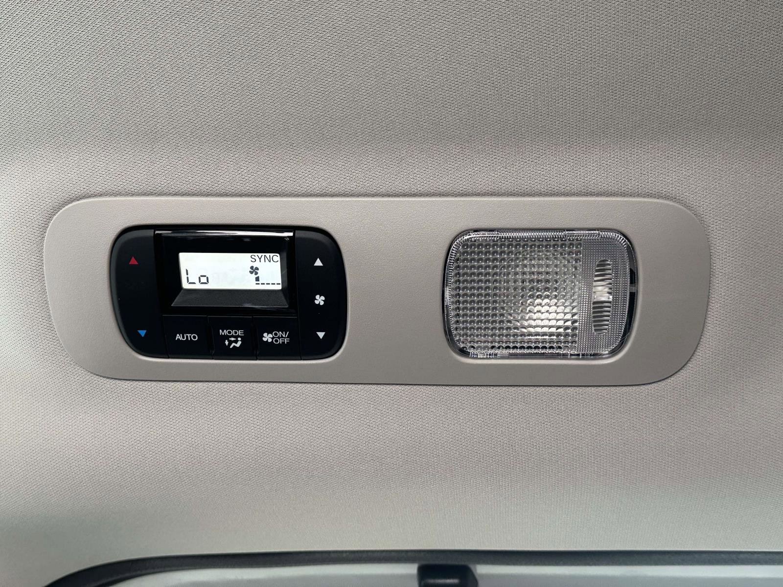 New 2026 Honda Odyssey Touring image 20