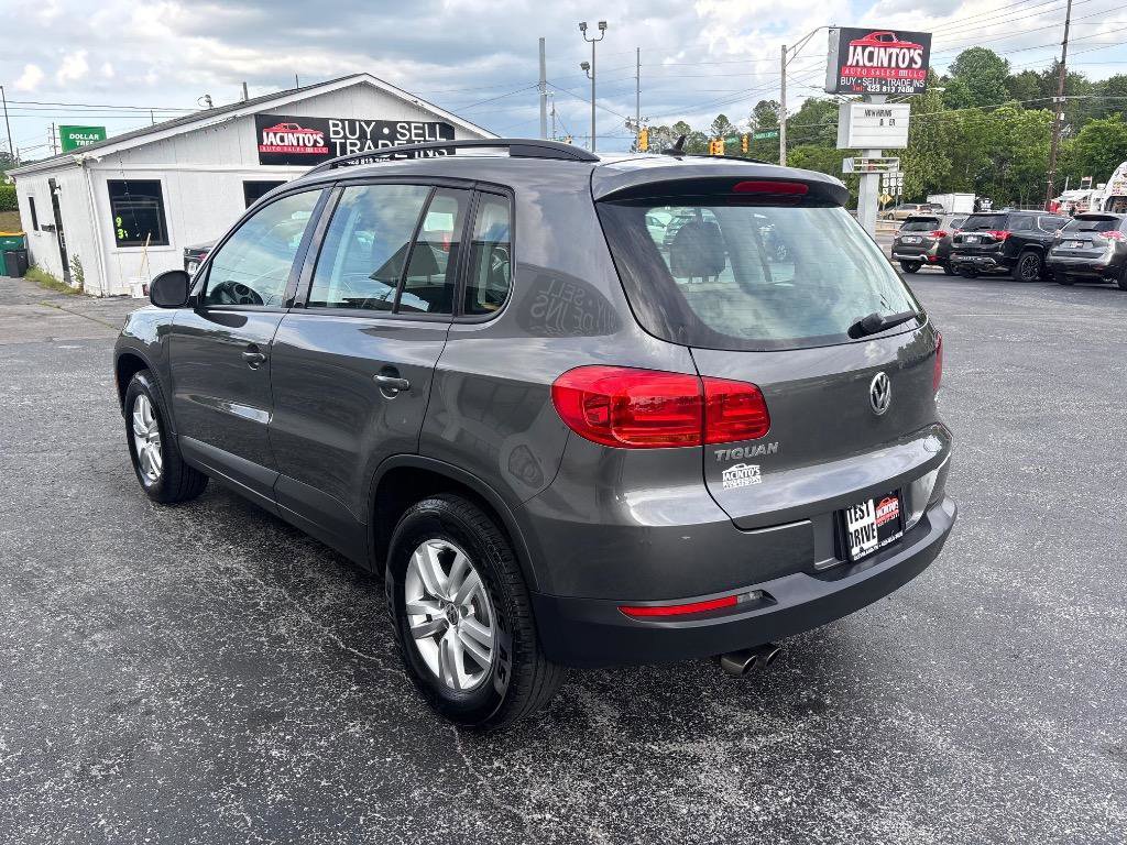 Used 2016 Volkswagen Tiguan S FWD image 6