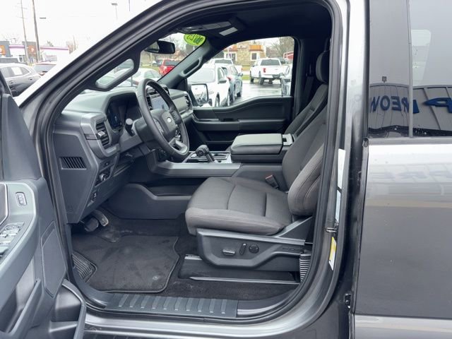 Used 2025 Ford F150 XLT w/ Equipment Group 302A MID AWD/4WD image 23