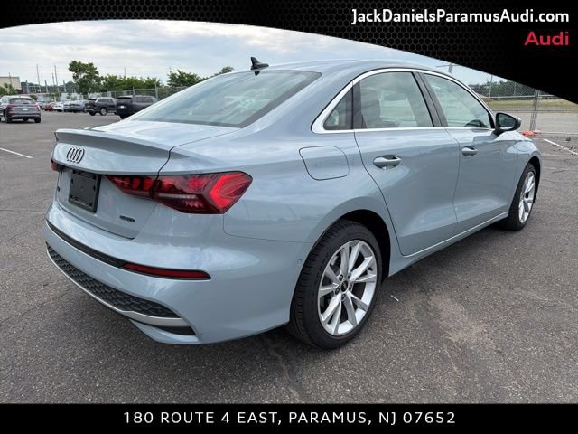 Used 2025 Audi A3 2.0T Premium w/ Convenience Package AWD/4WD image 4