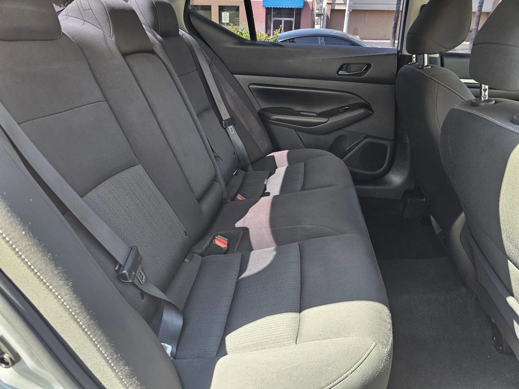 Used 2023 Nissan Altima 2.5 SV FWD image 21