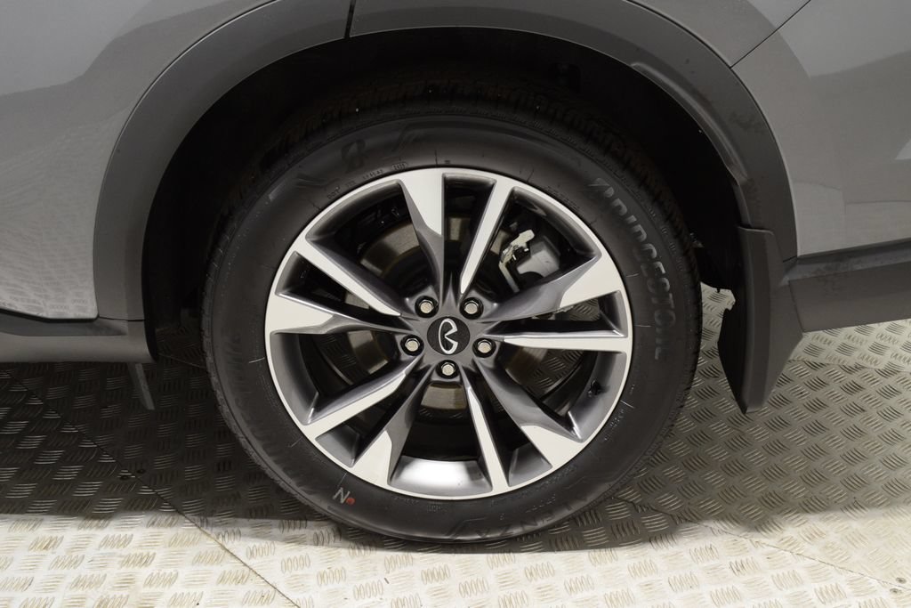 Certified 2026 INFINITI QX60 Pure w/ Cargo Package AWD/4WD image 41