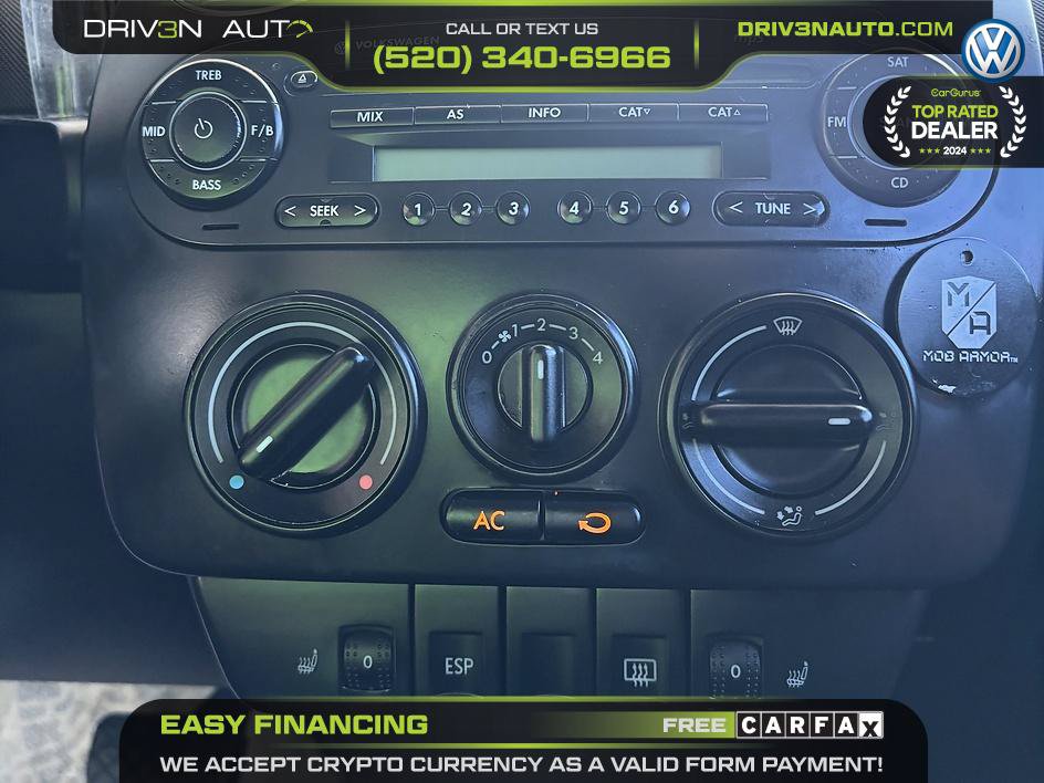 Used 2010 Volkswagen Beetle Coupe FWD image 12