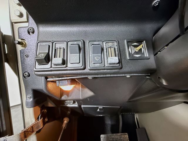 Used 2003 HUMMER H1 4-Door Open Top AWD/4WD image 47