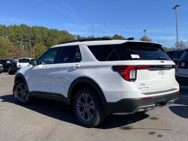 New 2026 Ford Explorer Active w/ Active Comfort Package AWD/4WD image 16