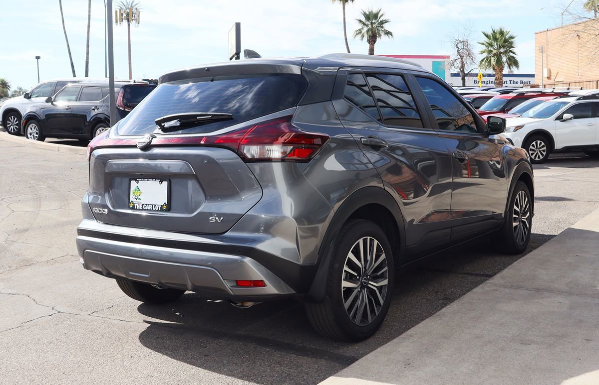 Used 2024 Nissan Kicks SV FWD image 13