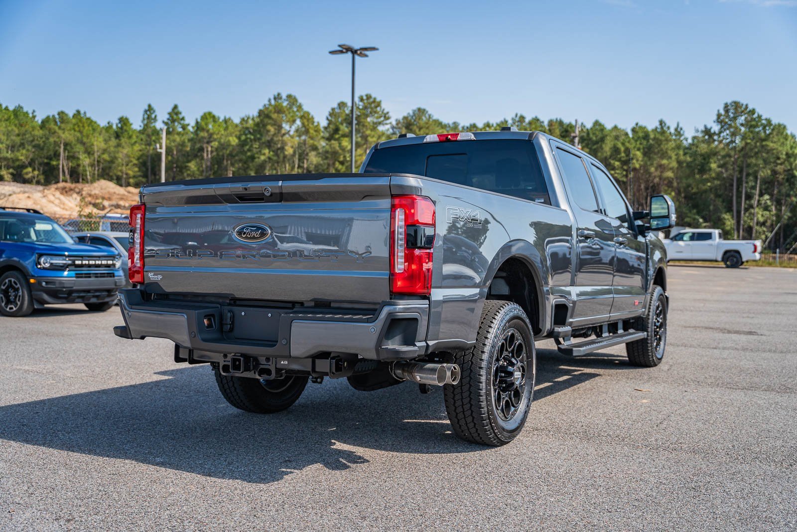 New 2025 Ford F250 Lariat w/ Lariat Ultimate Package image 8