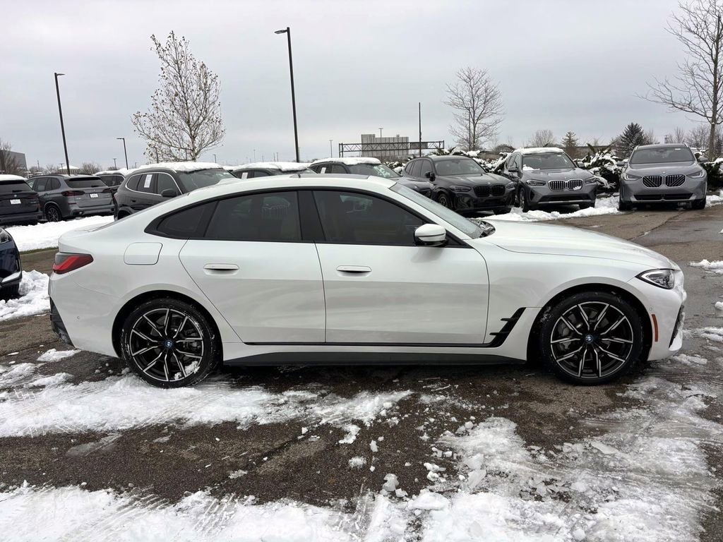 Certified 2022 BMW i4 eDrive40 w/ M Sport Package image 8