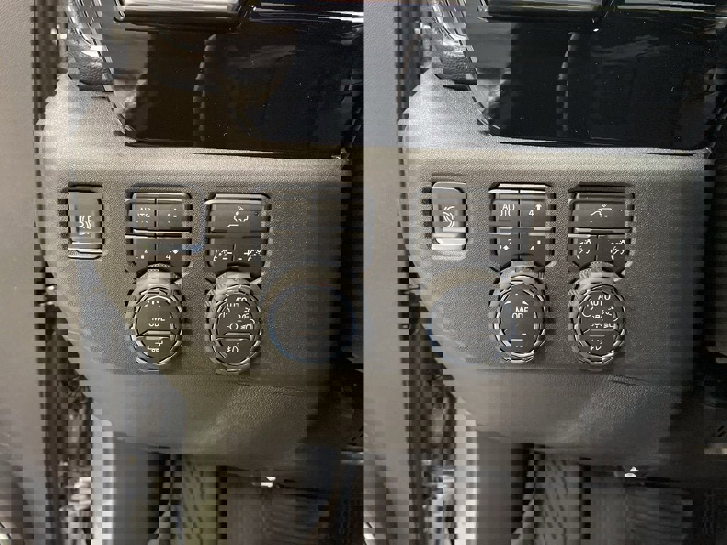 New 2026 Chevrolet Silverado 1500 RST image 32