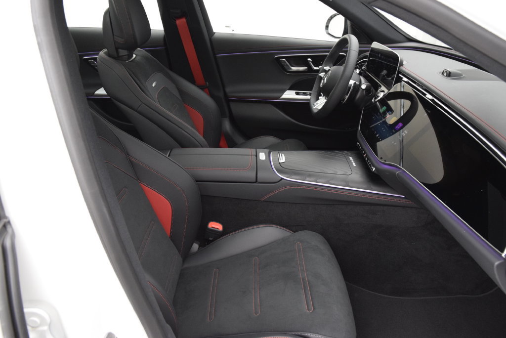New 2026 Mercedes-Benz E 53 AMG e 4MATIC Sedan image 44