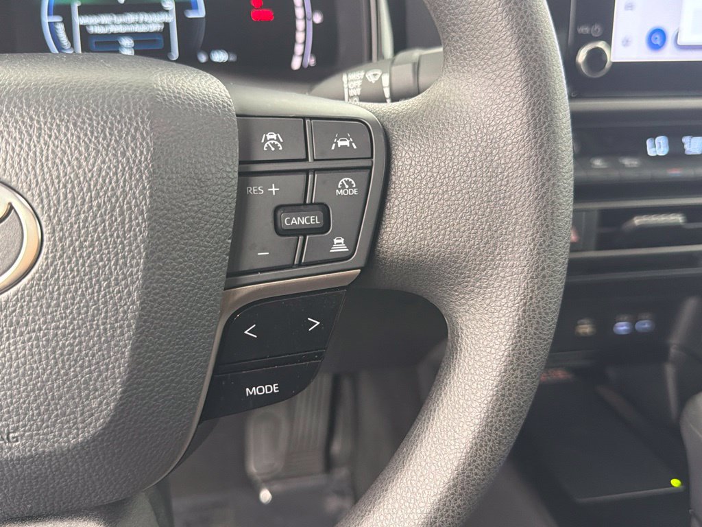 Used 2026 Toyota Camry LE FWD image 26