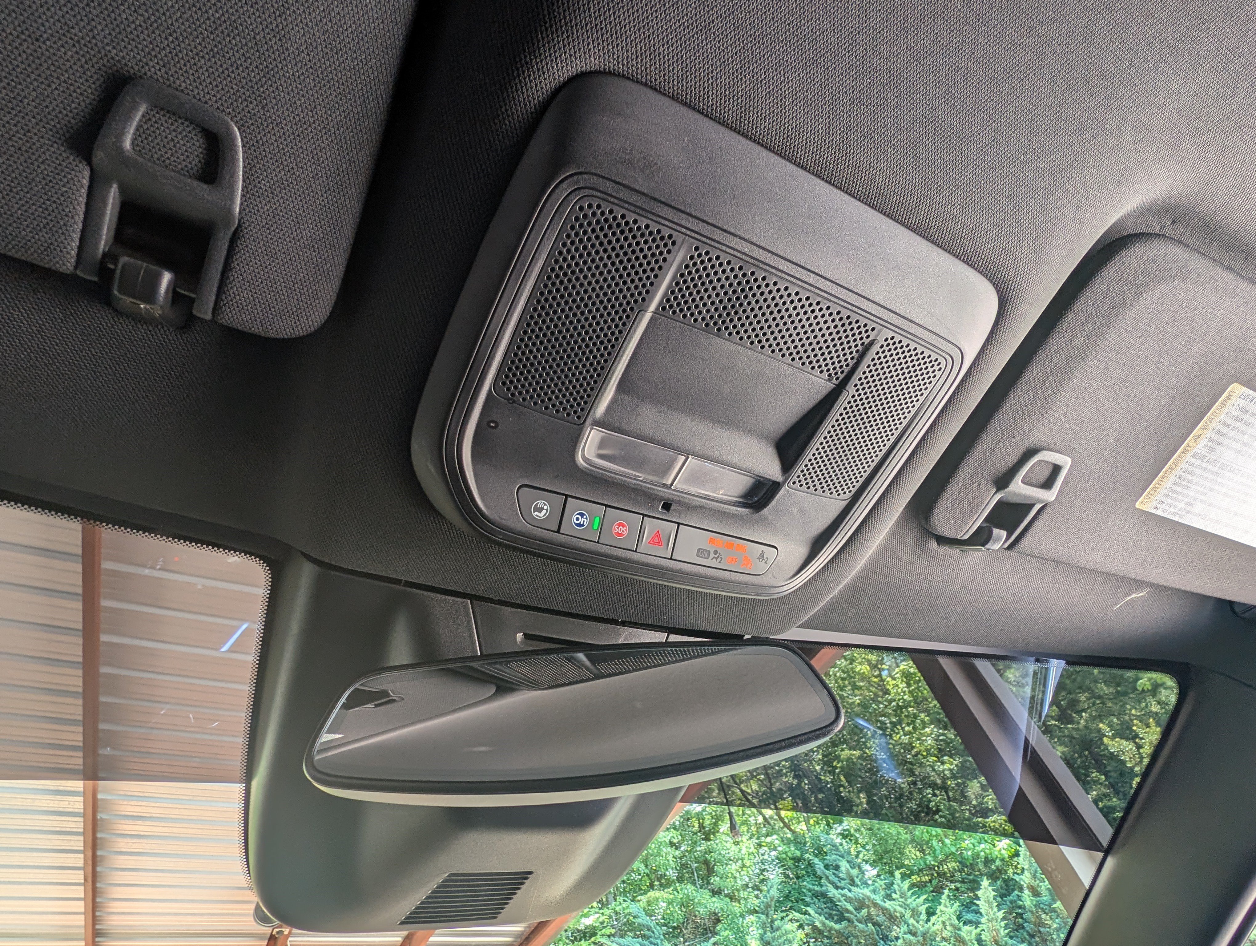 Used 2025 Chevrolet Equinox EV LT w/ Convenience Package FWD image 30