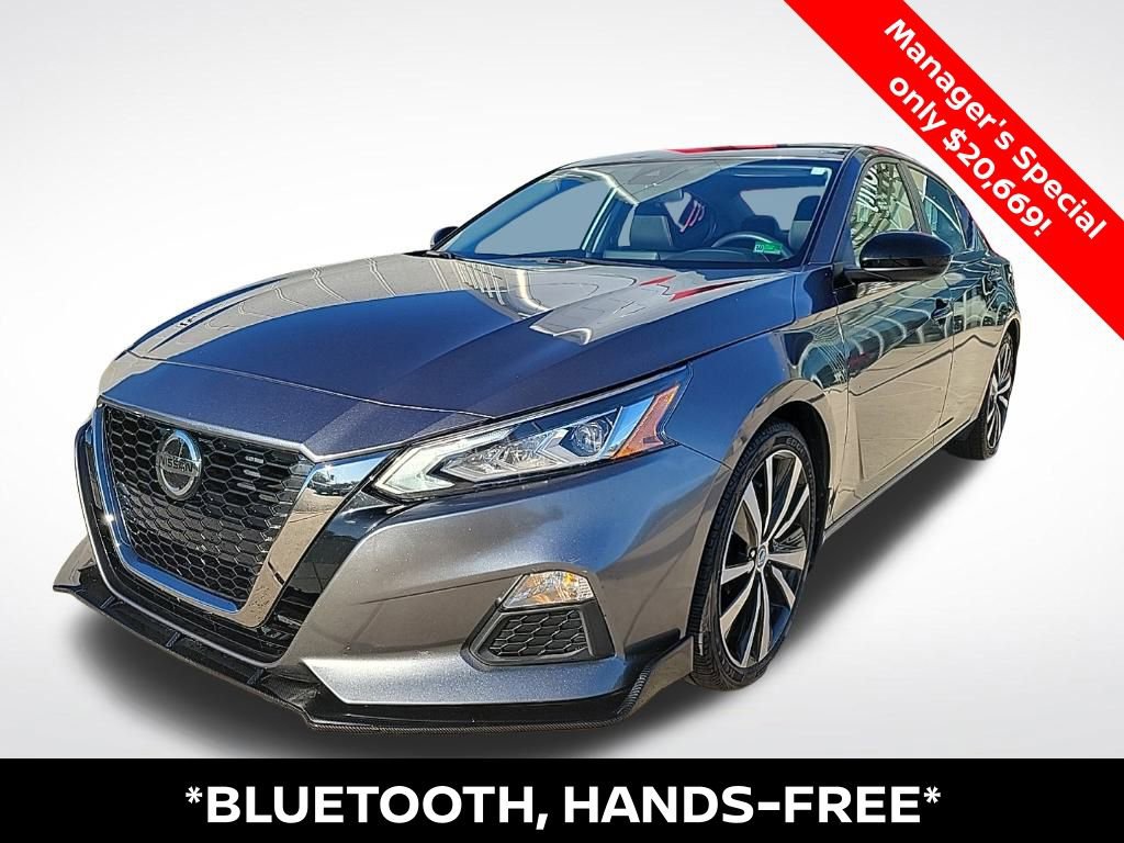 Certified 2022 Nissan Altima 2.5 SR