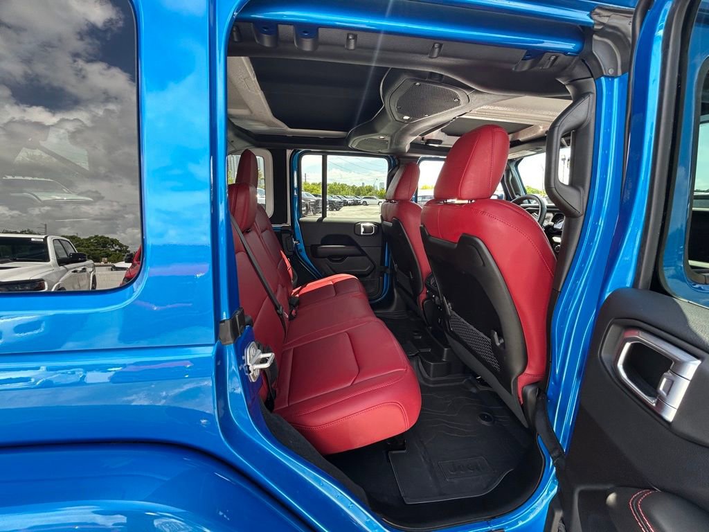 Used 2024 Jeep Wrangler Unlimited Rubicon 392 image 27
