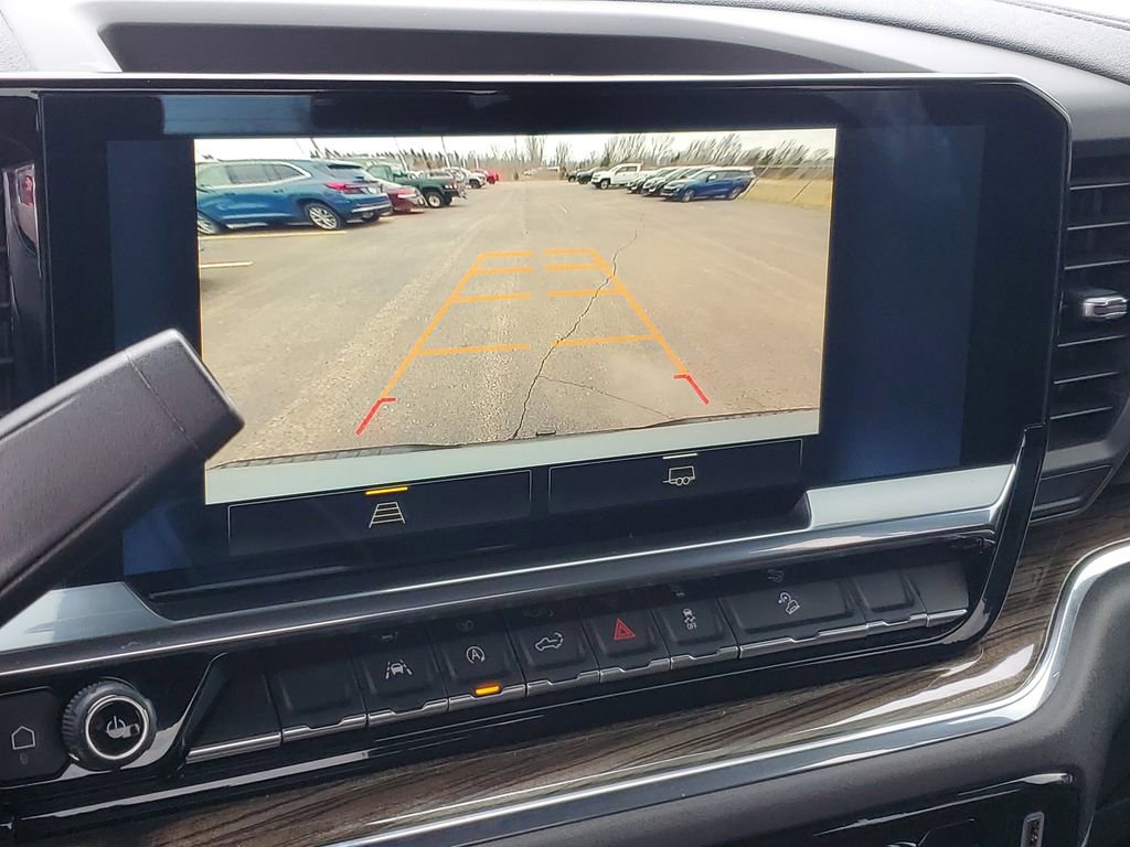 Used 2024 Chevrolet Silverado 1500 LT Trail Boss w/ Protection Package image 18